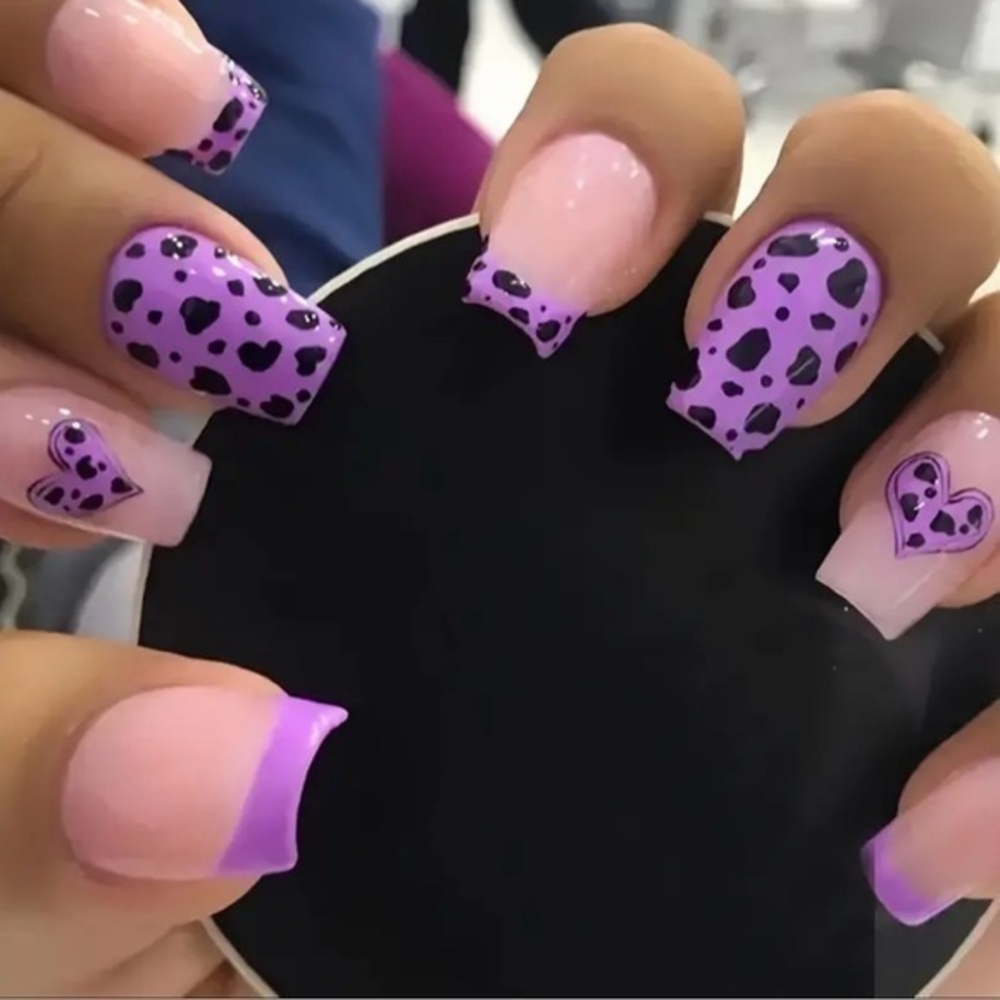 Purple Fake Press On Nails NWT